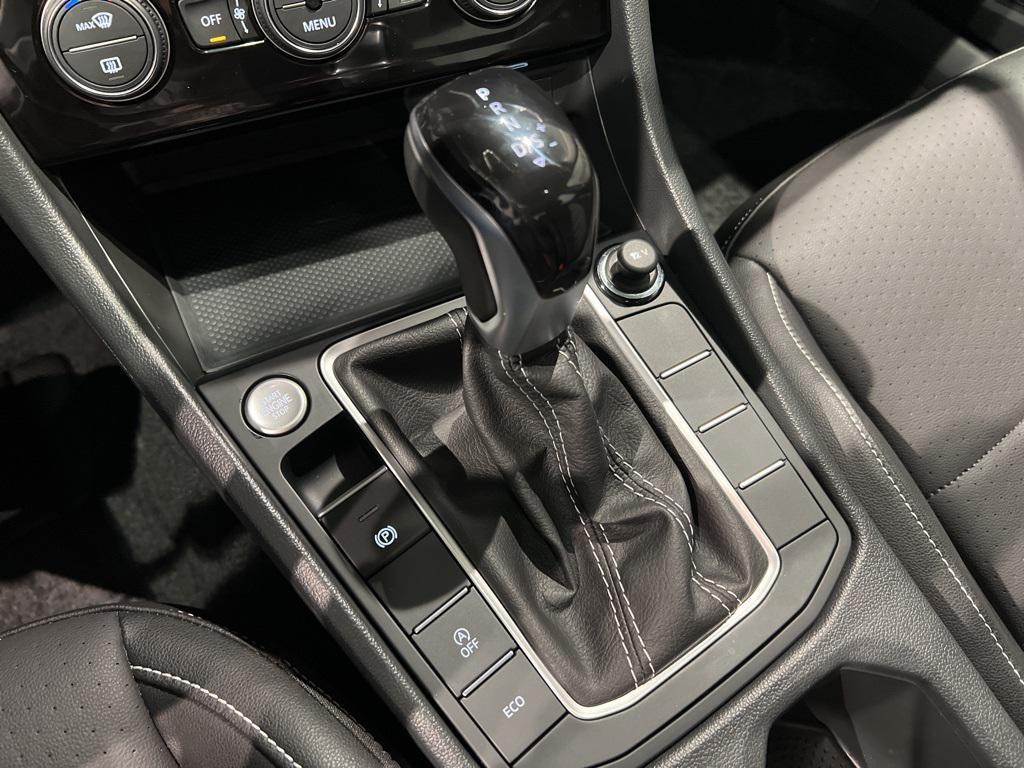 used 2024 Volkswagen Jetta car, priced at $21,997