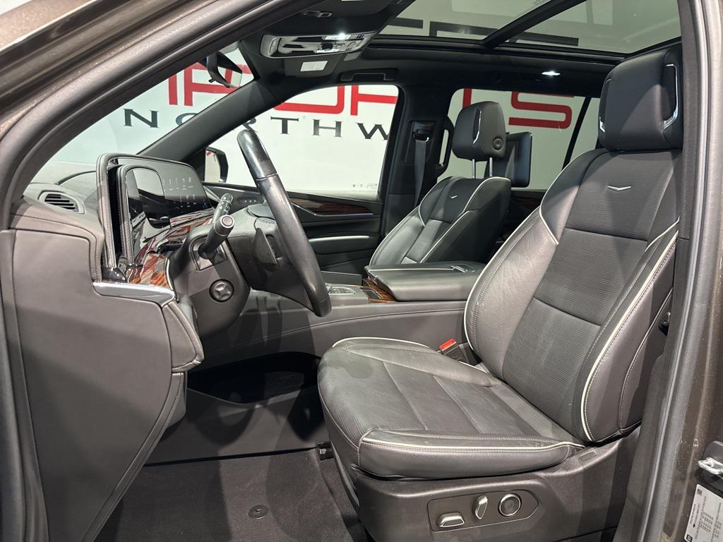 used 2021 Cadillac Escalade ESV car, priced at $67,850