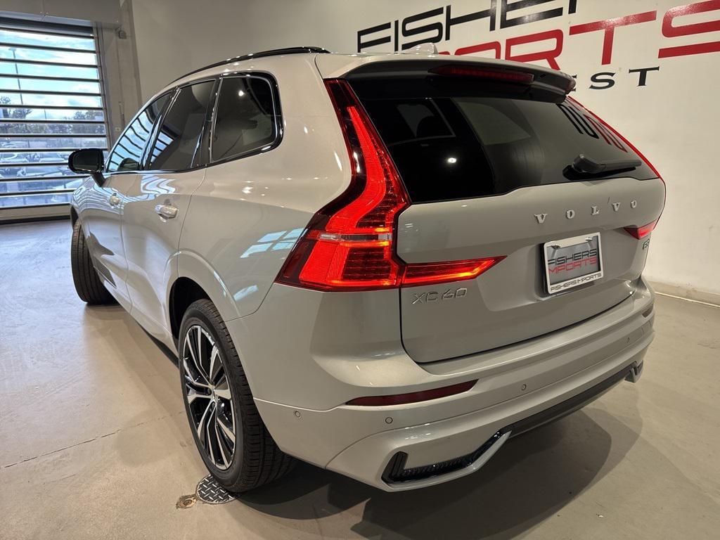 used 2025 Volvo XC60 car, priced at $37,850