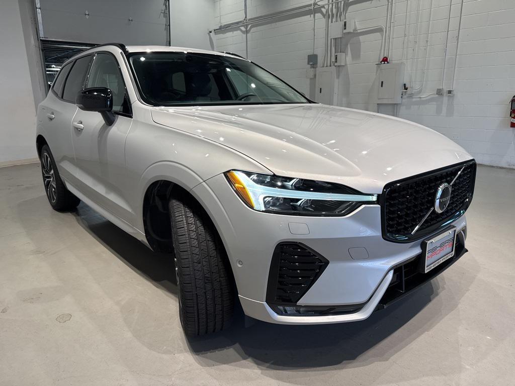 used 2025 Volvo XC60 car, priced at $37,850