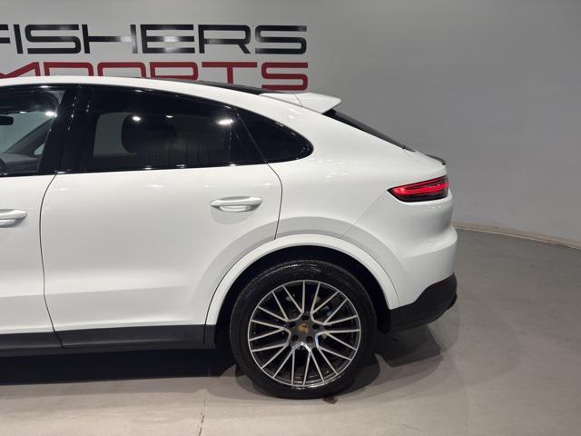 used 2022 Porsche Cayenne car, priced at $66,400