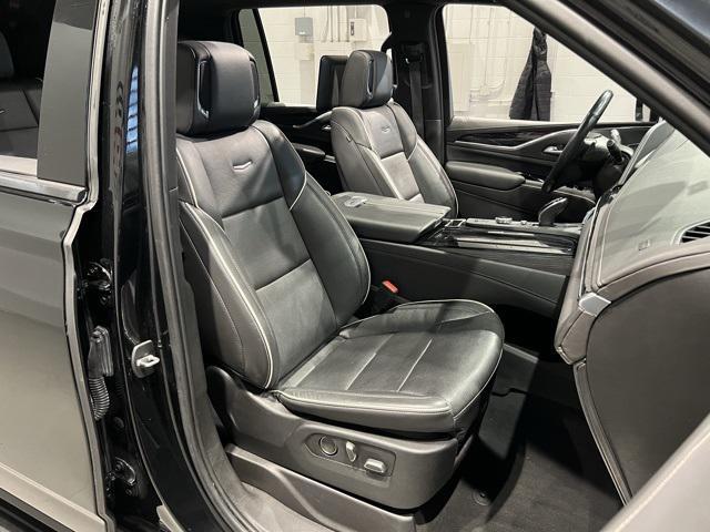 used 2021 Cadillac Escalade ESV car, priced at $75,850