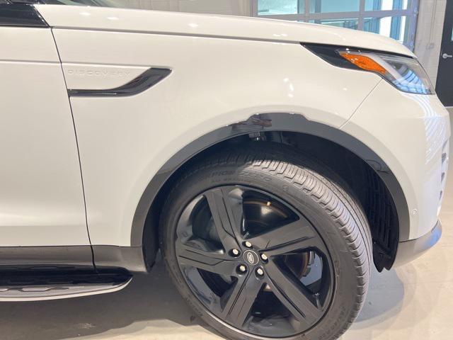 used 2024 Land Rover Discovery car, priced at $64,950