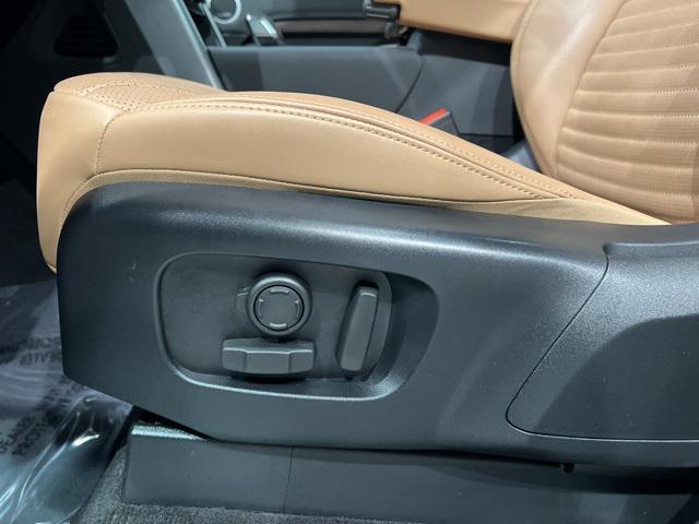 used 2024 Land Rover Discovery car, priced at $64,950