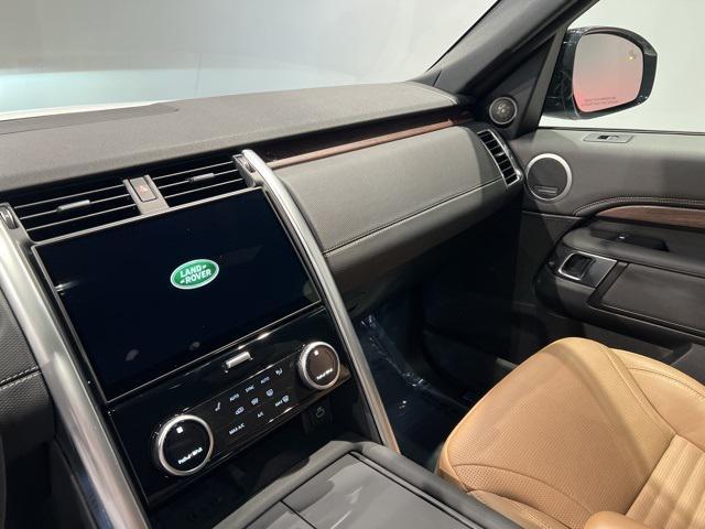 used 2024 Land Rover Discovery car, priced at $64,950