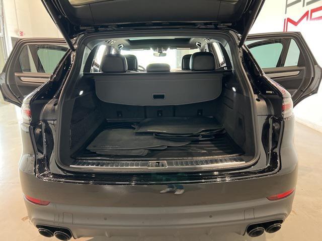 used 2022 Porsche Cayenne car, priced at $61,650