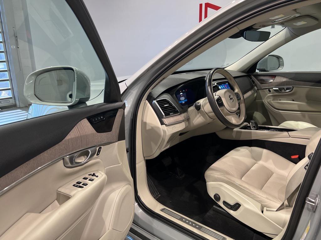 used 2024 Volvo XC90 car, priced at $37,750