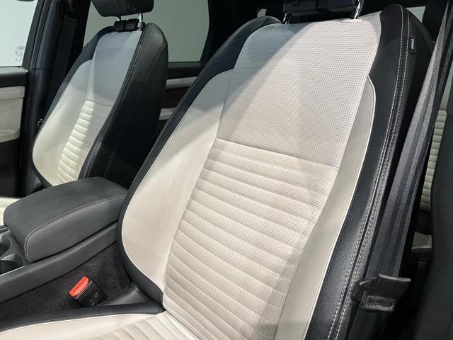 used 2022 Land Rover Discovery Sport car, priced at $26,500