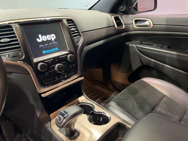 used 2015 Jeep Grand Cherokee car, priced at $13,650