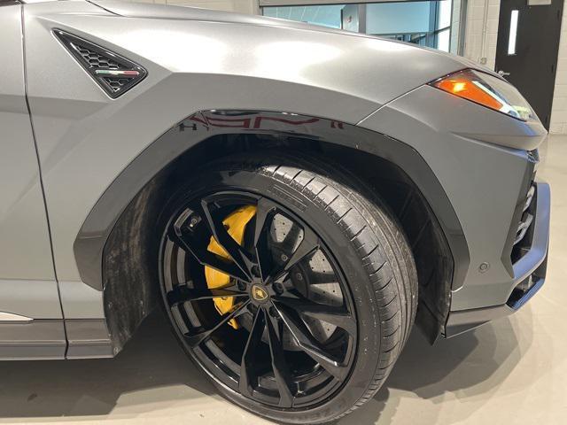 used 2019 Lamborghini Urus car, priced at $173,850