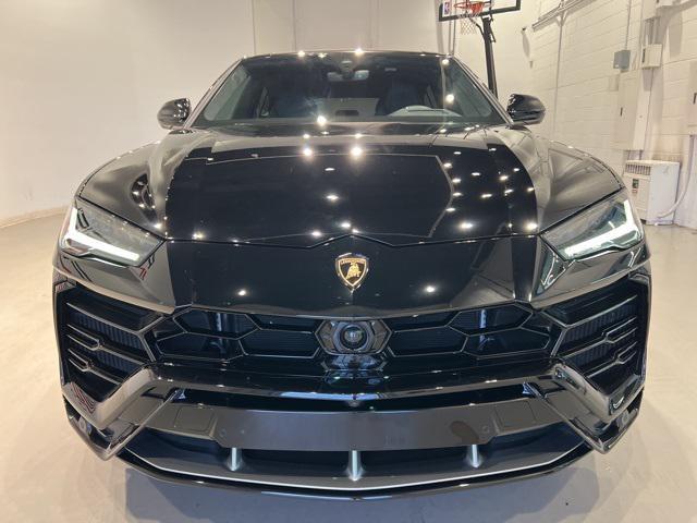 used 2021 Lamborghini Urus car, priced at $198,750