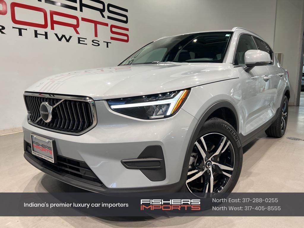 used 2025 Volvo XC40 car, priced at $32,850