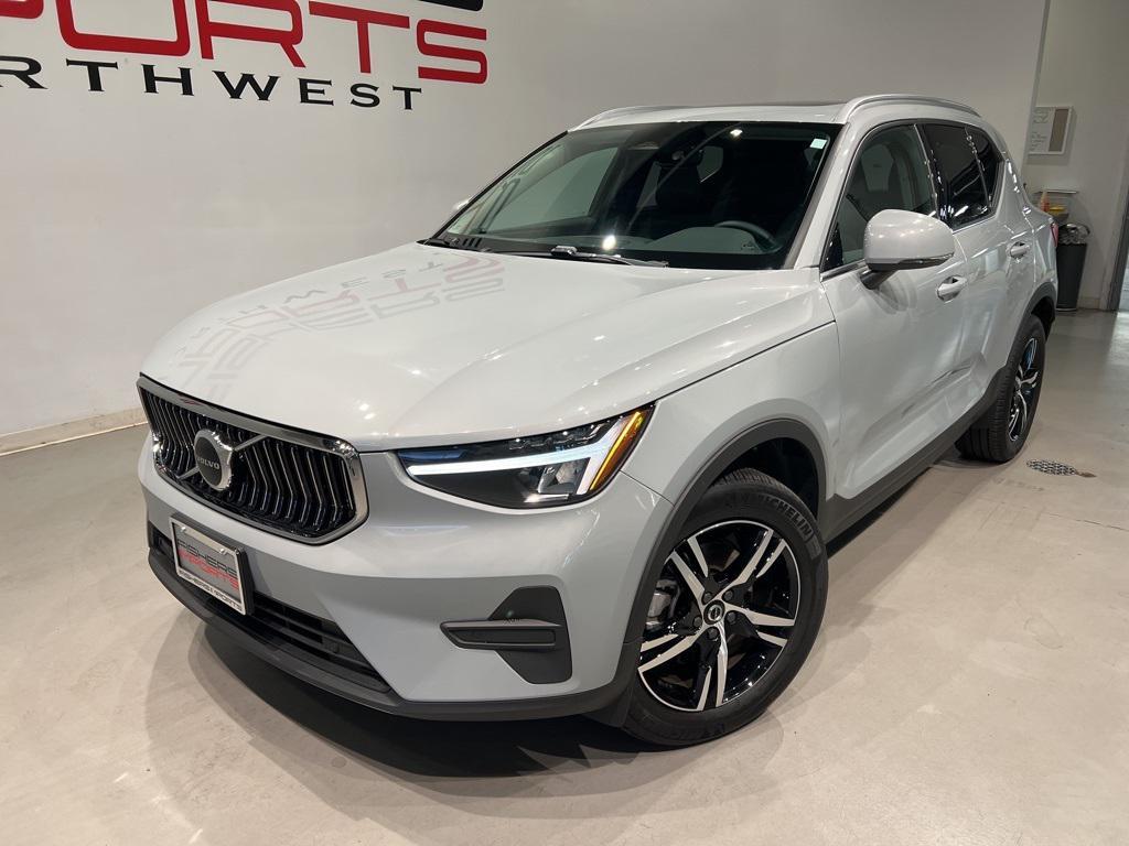 used 2025 Volvo XC40 car, priced at $32,850
