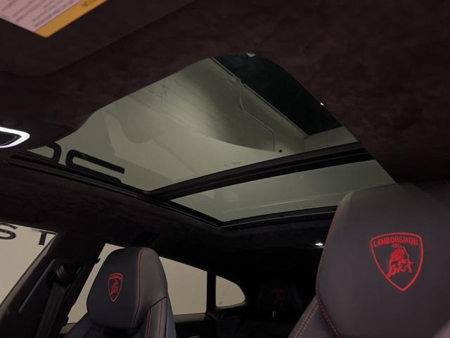 used 2019 Lamborghini Urus car, priced at $164,800