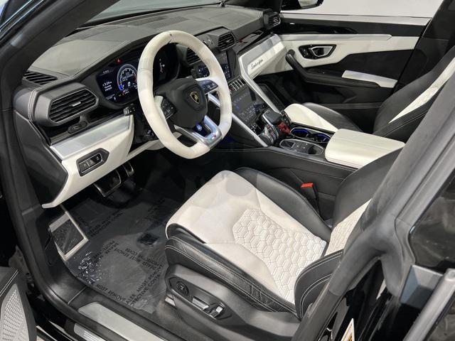 used 2019 Lamborghini Urus car, priced at $179,850