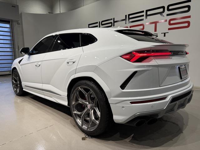 used 2019 Lamborghini Urus car, priced at $168,840