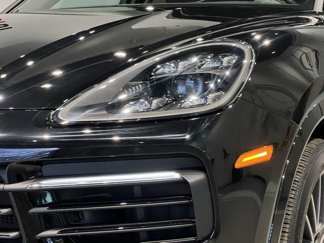 used 2020 Porsche Cayenne E-Hybrid car, priced at $64,850