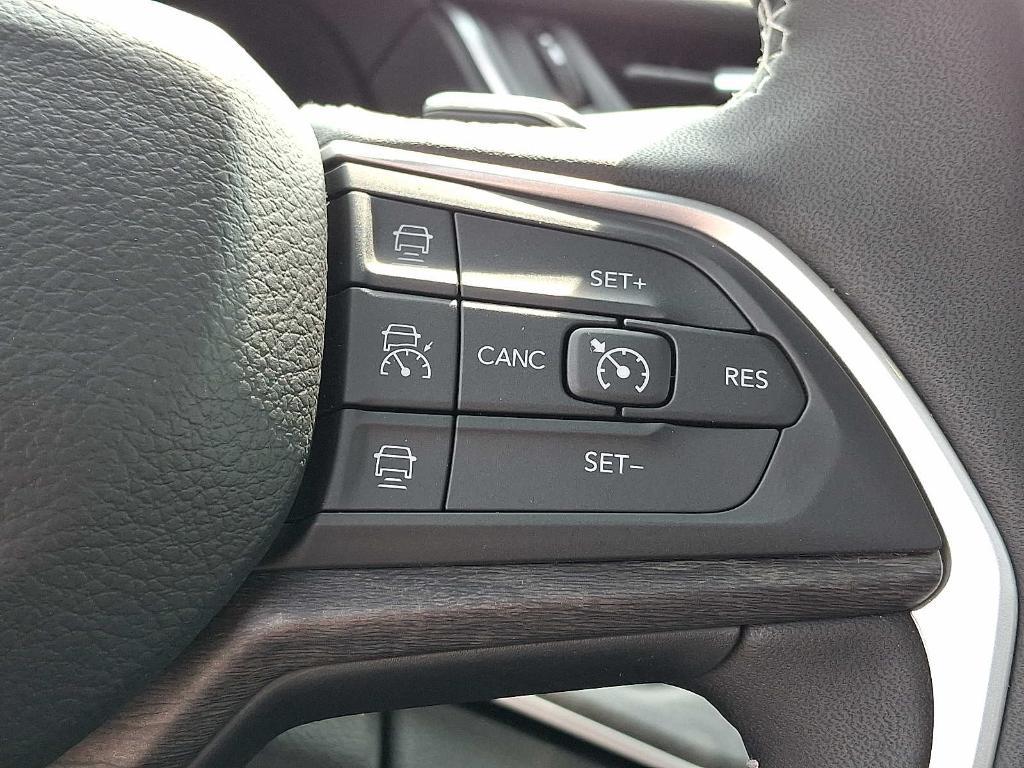 new 2025 Jeep Grand Cherokee L car, priced at $54,040