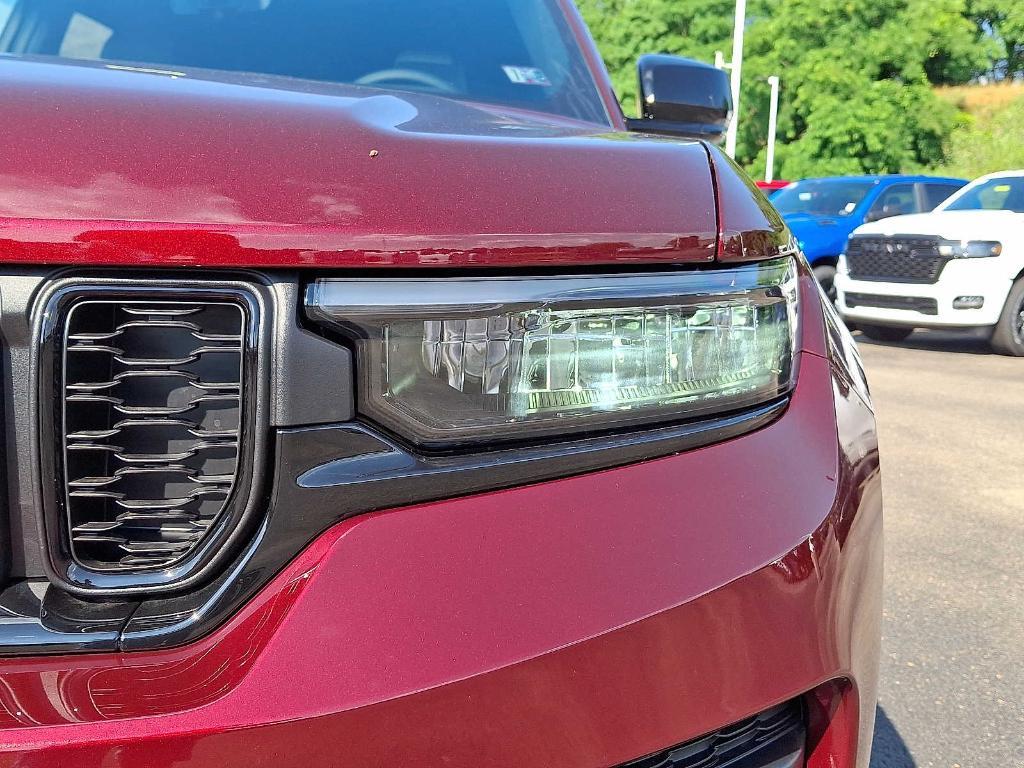 new 2025 Jeep Grand Cherokee car, priced at $48,375