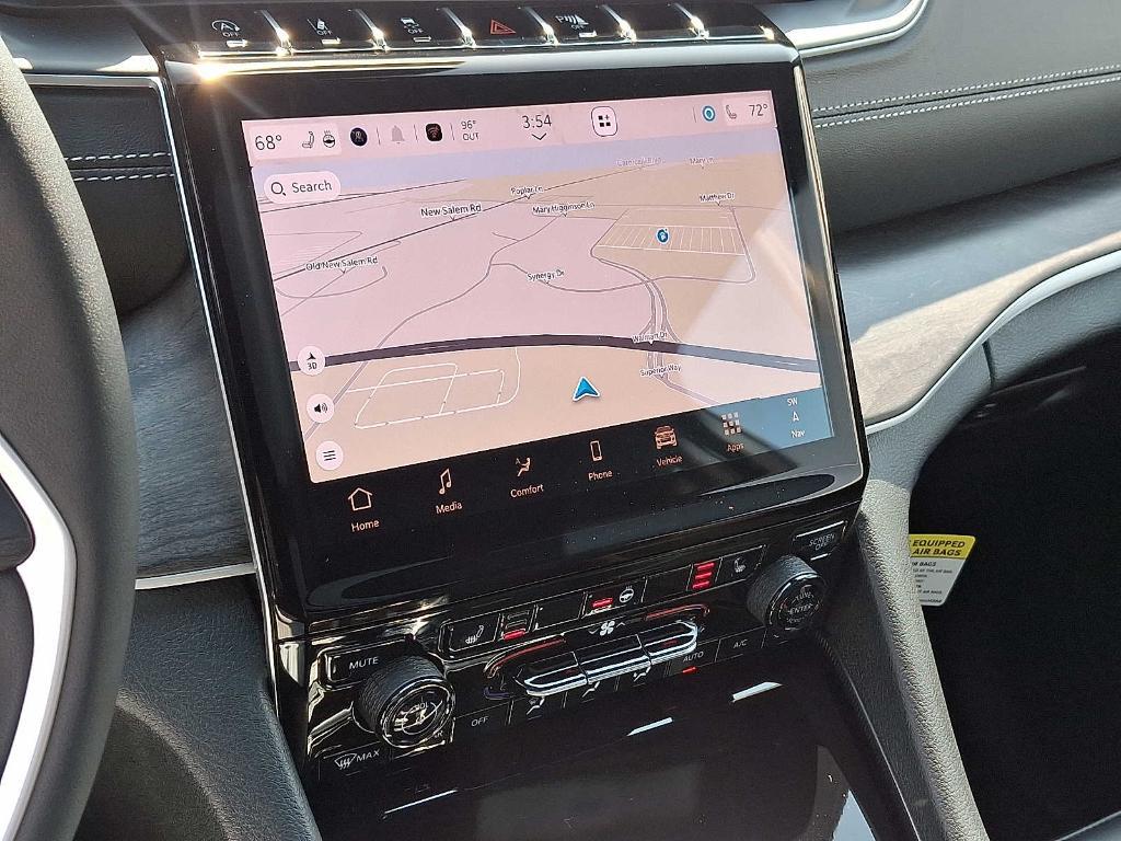 new 2025 Jeep Grand Cherokee car, priced at $52,735