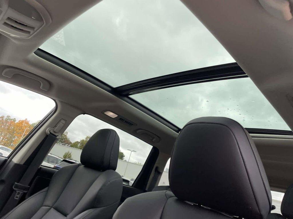 used 2025 Subaru Ascent car, priced at $41,607