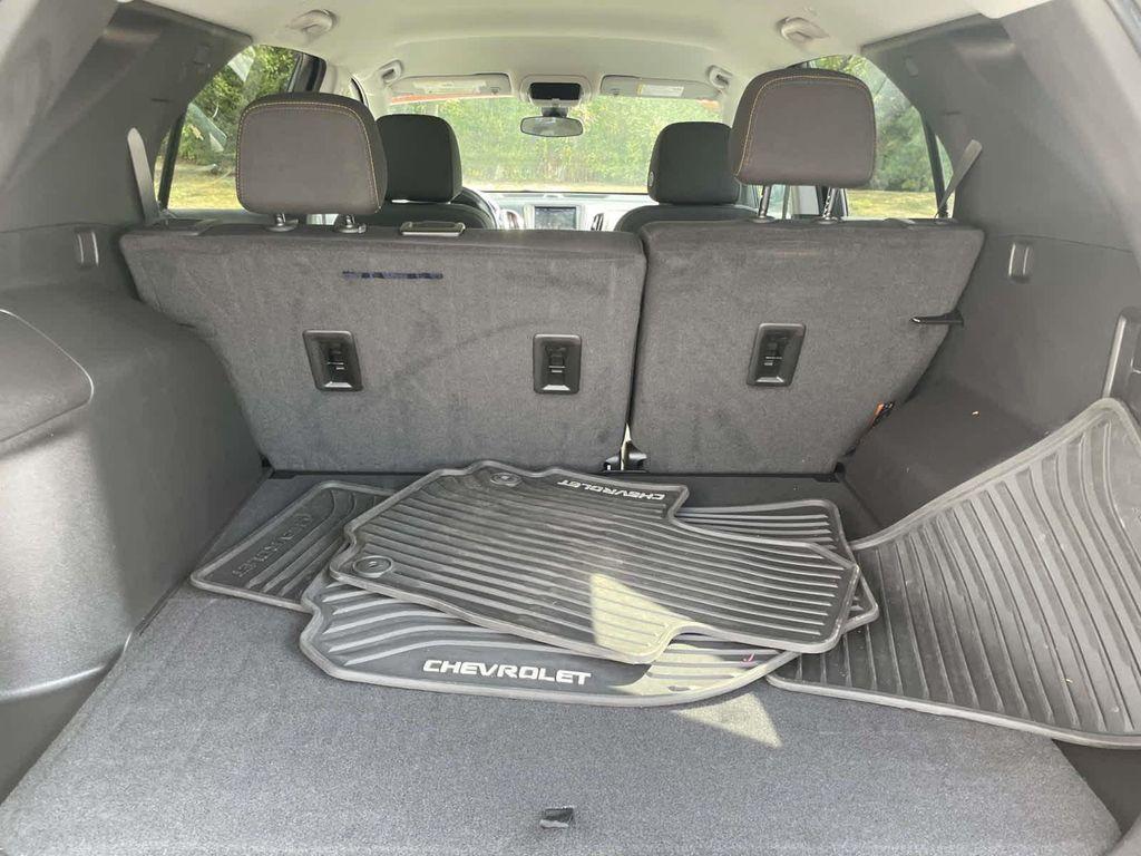 used 2022 Chevrolet Equinox car, priced at $22,452