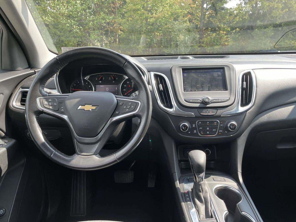 used 2022 Chevrolet Equinox car, priced at $21,500