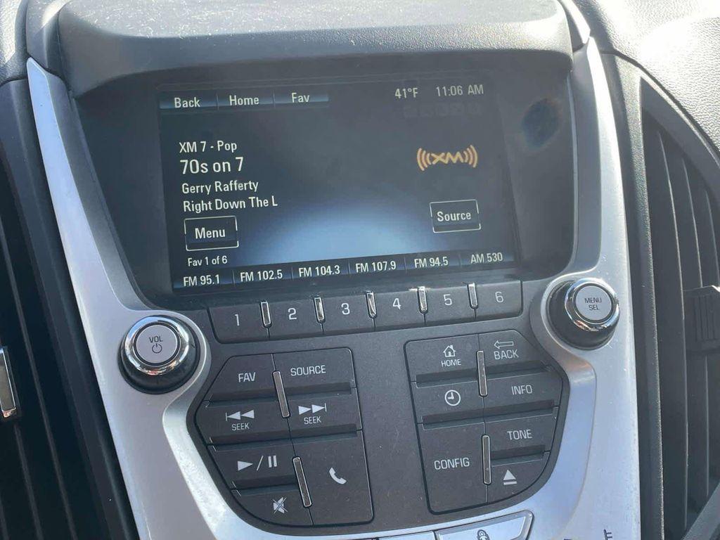 used 2015 Chevrolet Equinox car, priced at $9,200