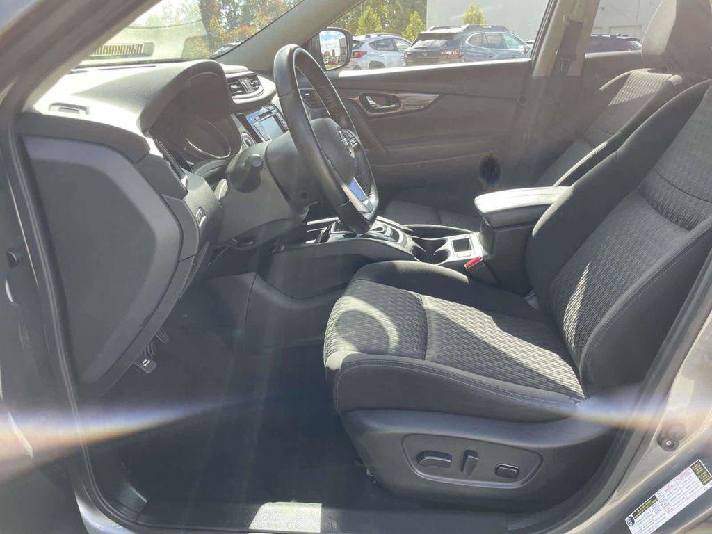 used 2020 Nissan Rogue car, priced at $14,299