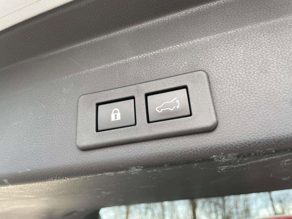 used 2022 Subaru Ascent car, priced at $26,824