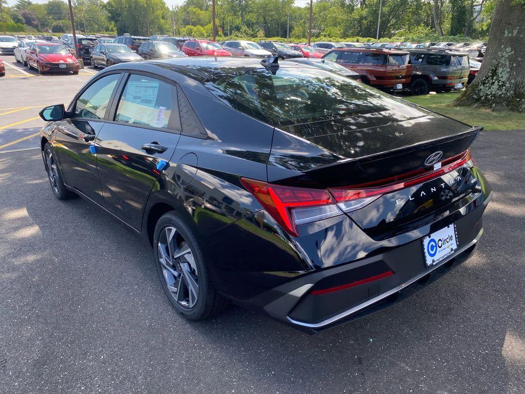 new 2025 Hyundai ELANTRA HEV car, priced at $29,265