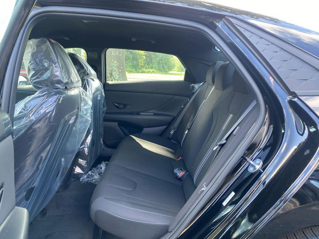 new 2025 Hyundai ELANTRA HEV car, priced at $29,265