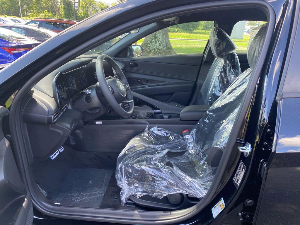 new 2025 Hyundai ELANTRA HEV car, priced at $29,265