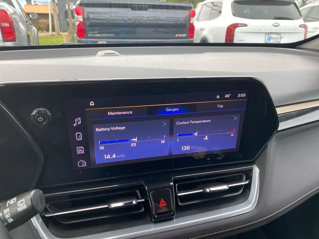 used 2025 Chevrolet TrailBlazer car, priced at $30,988