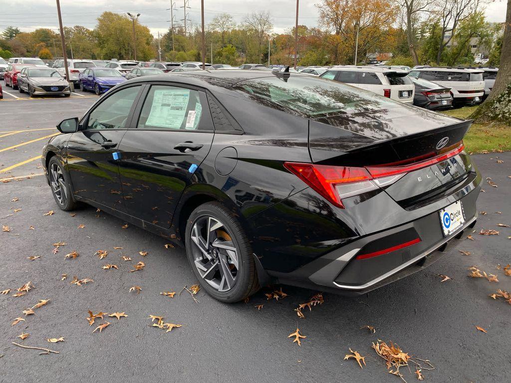 new 2025 Hyundai ELANTRA HEV car, priced at $29,280