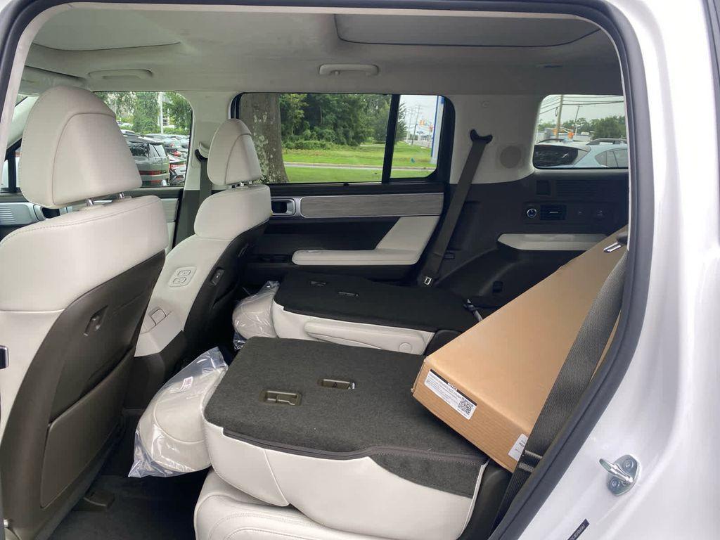 new 2025 Hyundai SANTA FE HEV car, priced at $52,465