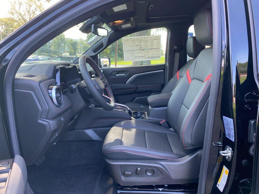 new 2026 Chevrolet Colorado car, priced at $50,040