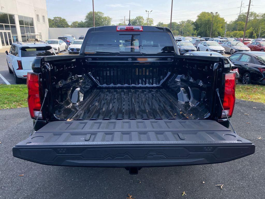new 2026 Chevrolet Colorado car, priced at $50,040