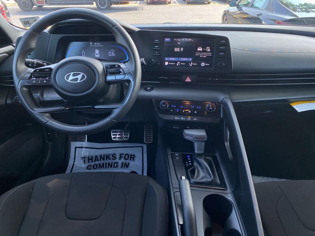 new 2025 Hyundai Elantra car, priced at $25,155