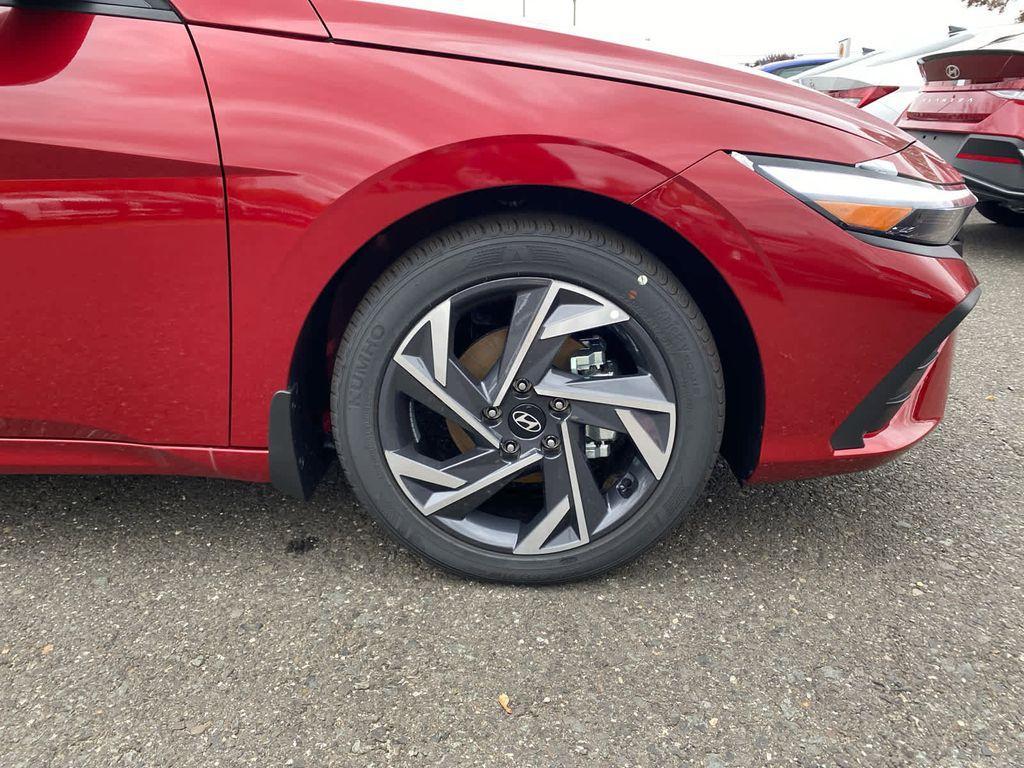 new 2025 Hyundai Elantra car, priced at $25,545