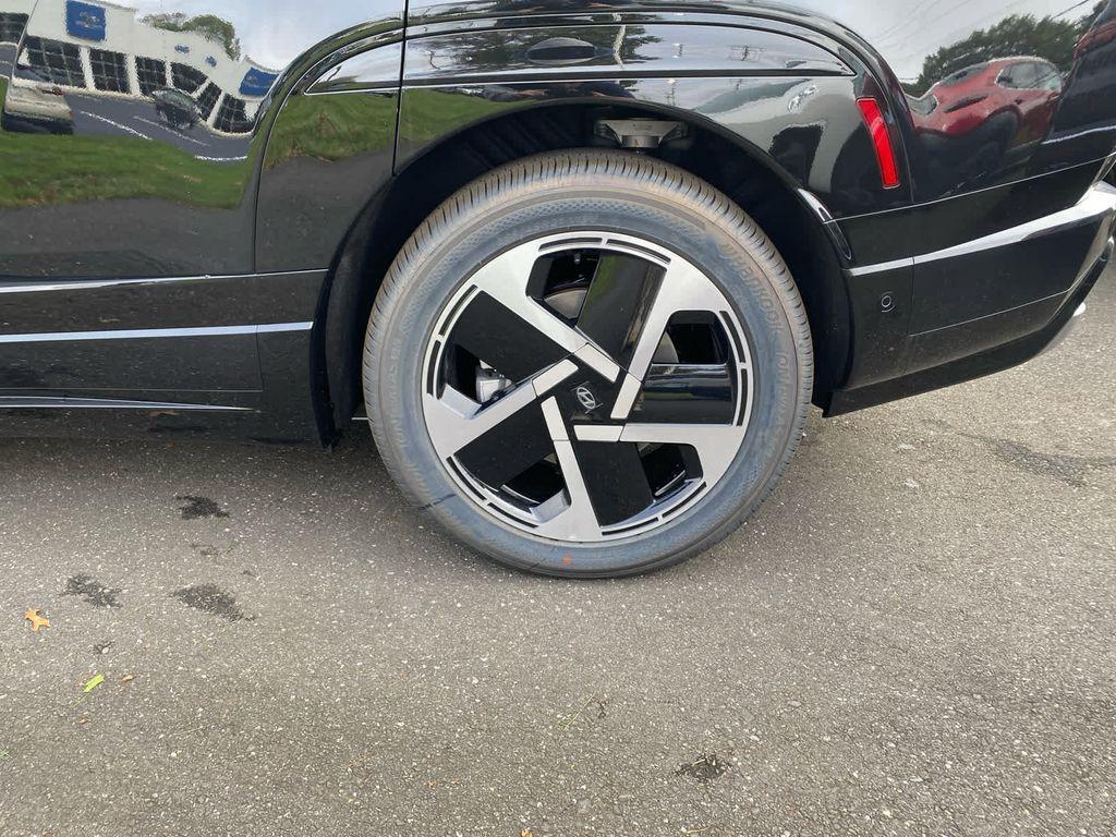 new 2026 Hyundai IONIQ 9 car, priced at $74,220