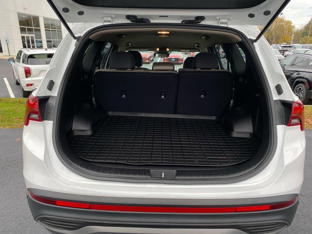 used 2023 Hyundai Santa Fe car, priced at $24,884