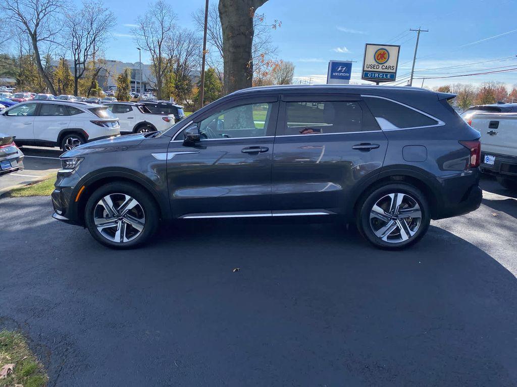 used 2023 Kia Sorento Hybrid car, priced at $31,499