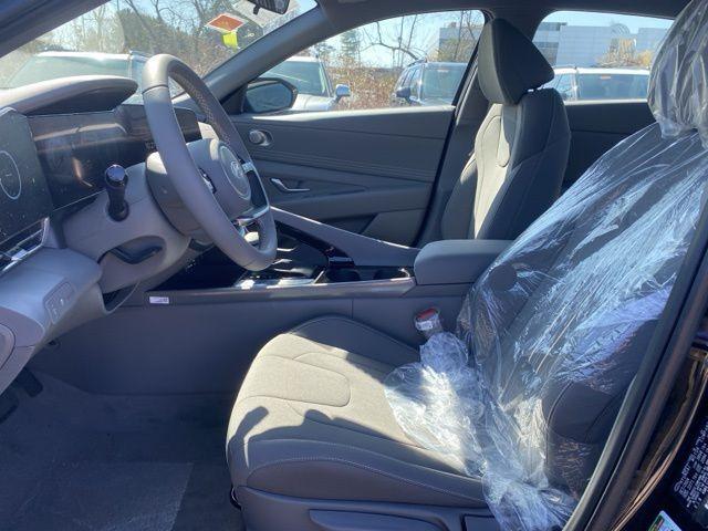 used 2025 Hyundai Elantra car, priced at $25,911