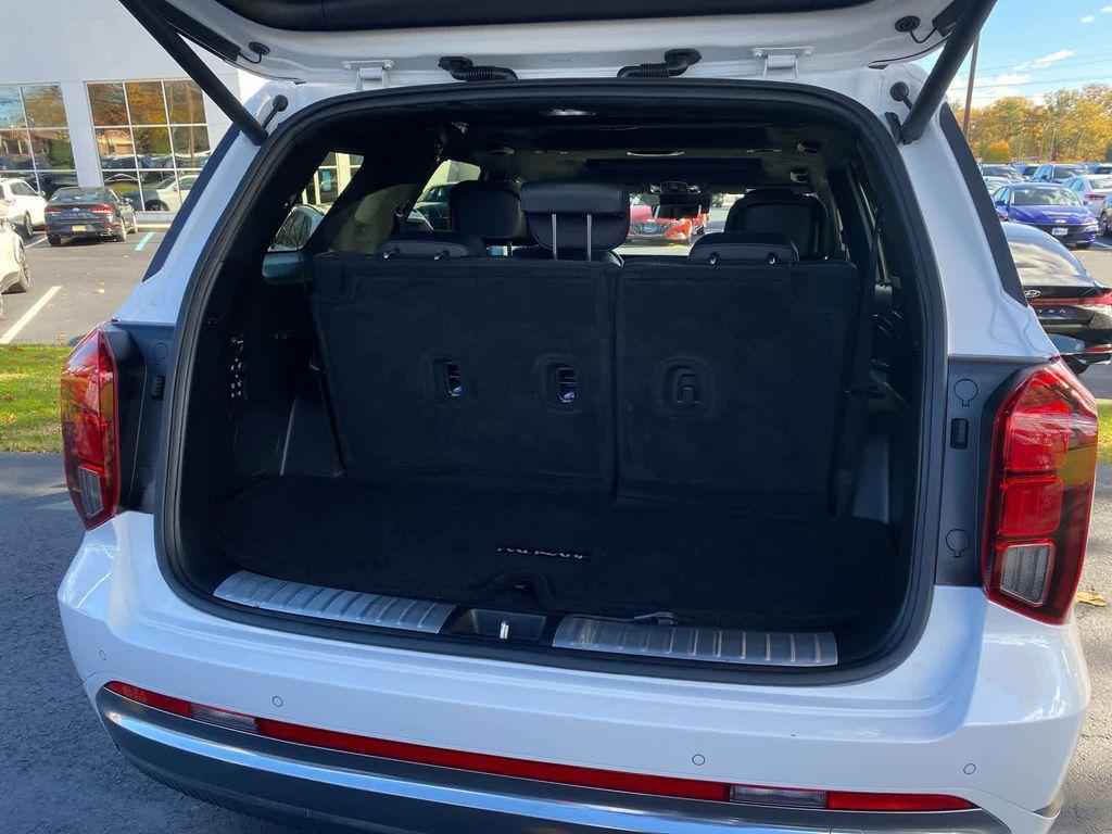 used 2024 Hyundai Palisade car, priced at $38,884