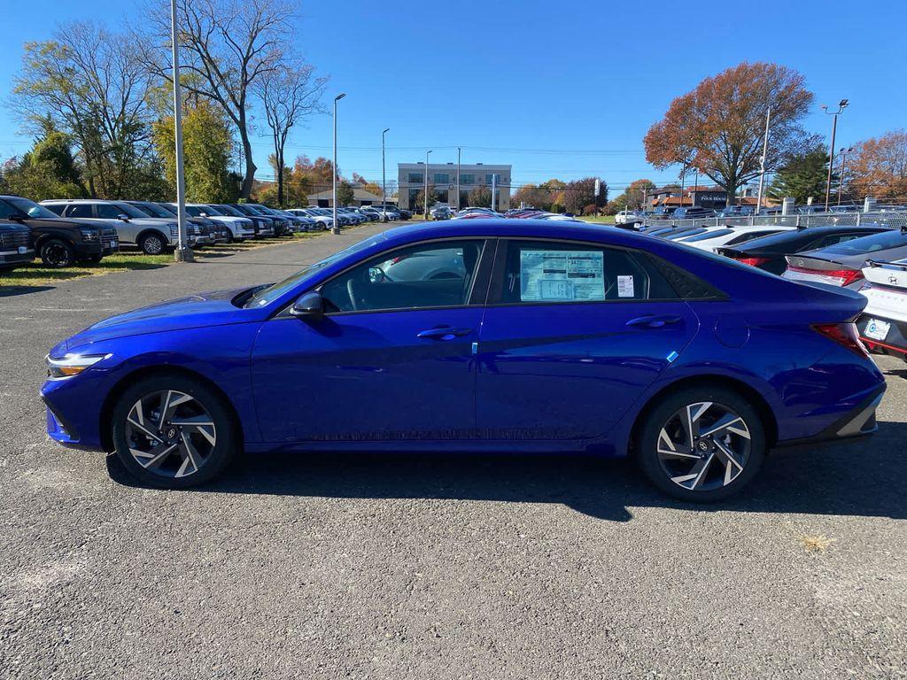 new 2025 Hyundai Elantra car, priced at $25,135