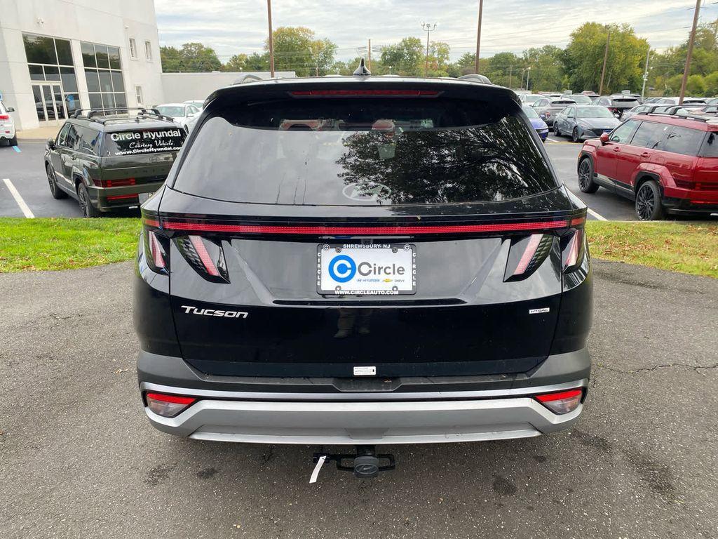 new 2026 Hyundai Tucson car, priced at $37,650