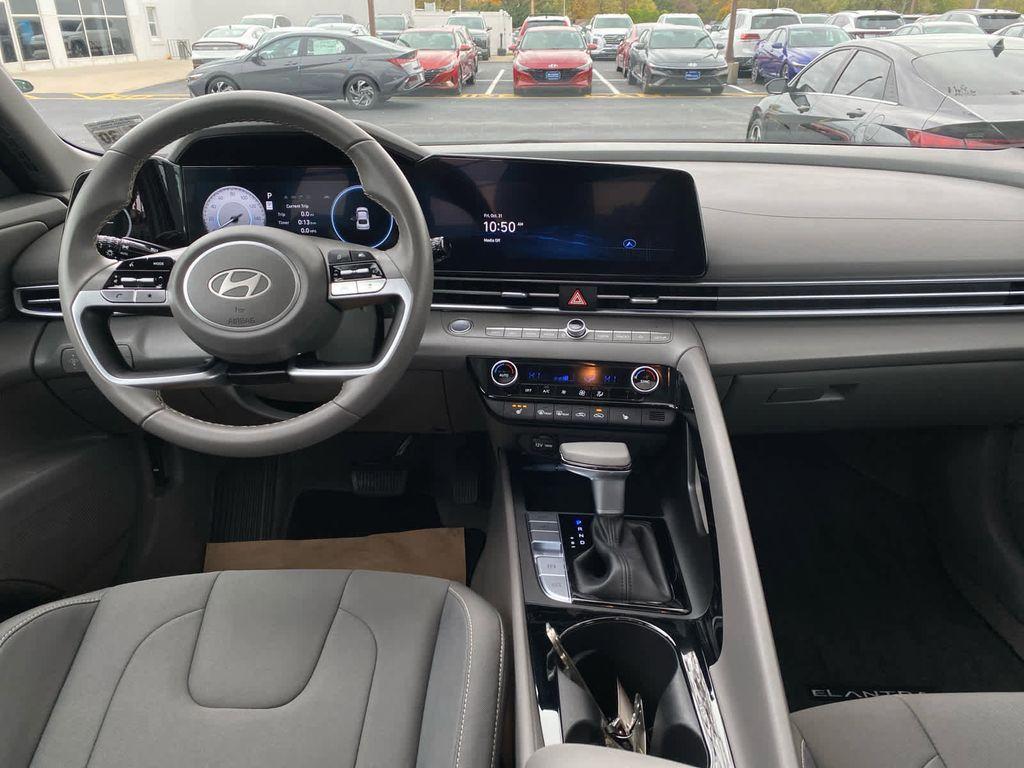 new 2025 Hyundai Elantra car, priced at $27,245