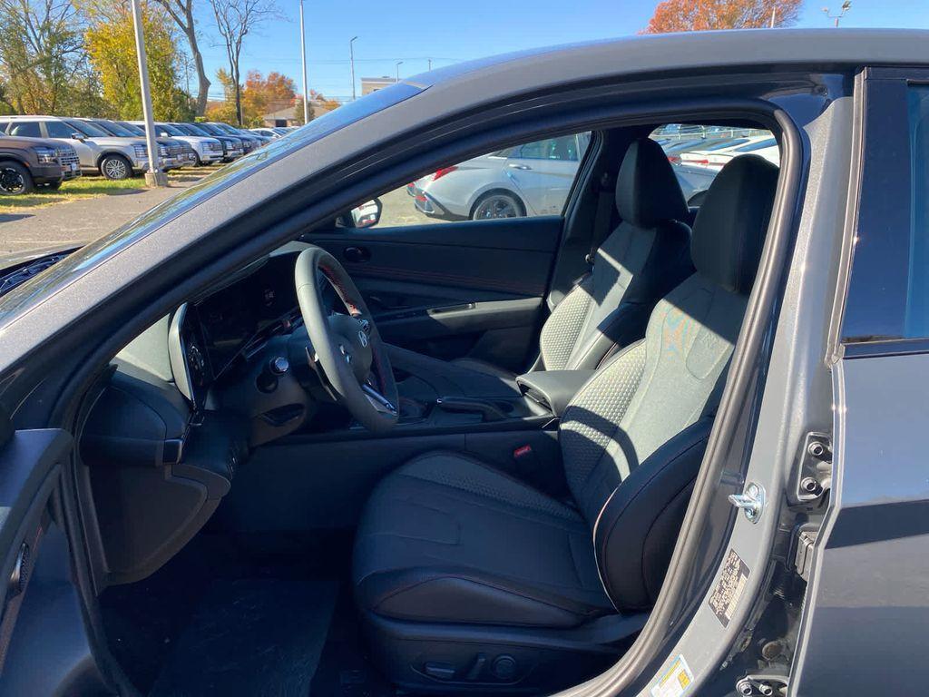 new 2025 Hyundai Elantra car, priced at $30,780