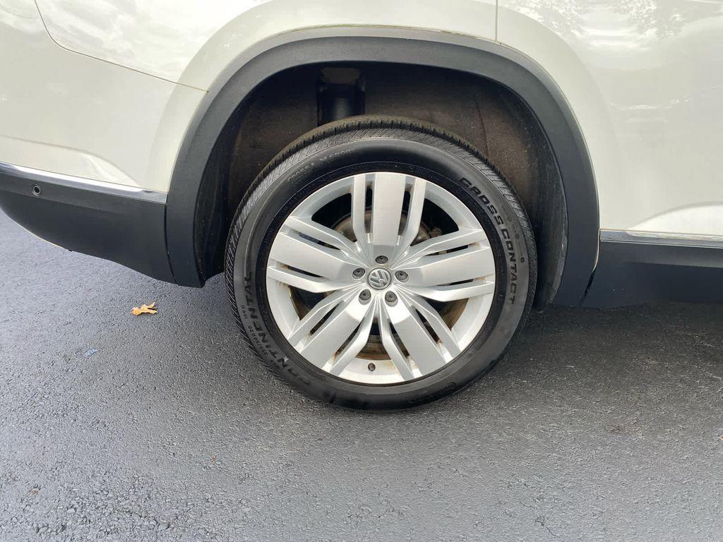 used 2018 Volkswagen Atlas car, priced at $13,988